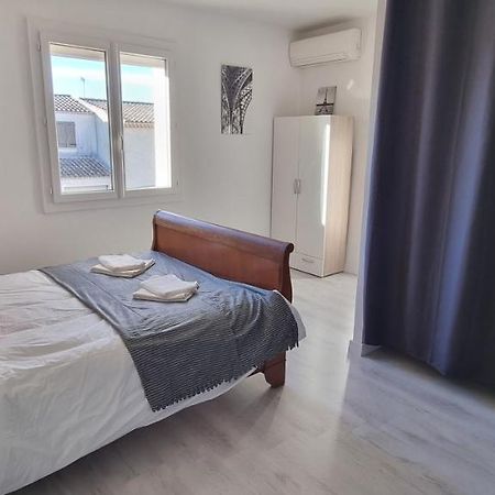 La Maison De Mame Villa Arles Bagian luar foto